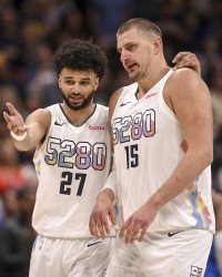 布斯误我！掘金新管理层盘活死局打几分 约基奇或放心签超级顶薪